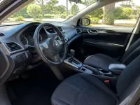 Nissan Sentra — interior