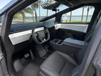 Tesla Cybertruck — interior