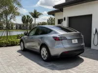 Tesla Model Y — side