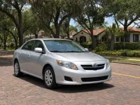 Toyota Corolla — frente