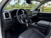 Toyota Tundra — interior
