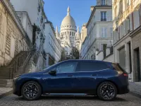 BMW iX — side