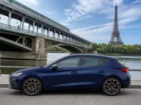 Cupra Leon — side