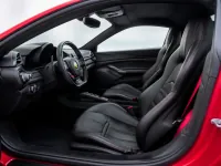 Ferrari 488 GTB — 内饰