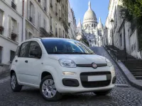 Fiat Panda Hybrid — 正面