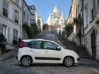 Fiat Panda Hybrid — 侧面