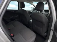 Ford Focus — المقصورة الداخلية