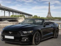 Ford Mustang Convertible — vorn