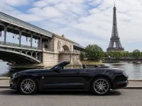 Ford Mustang Convertible — seitlich
