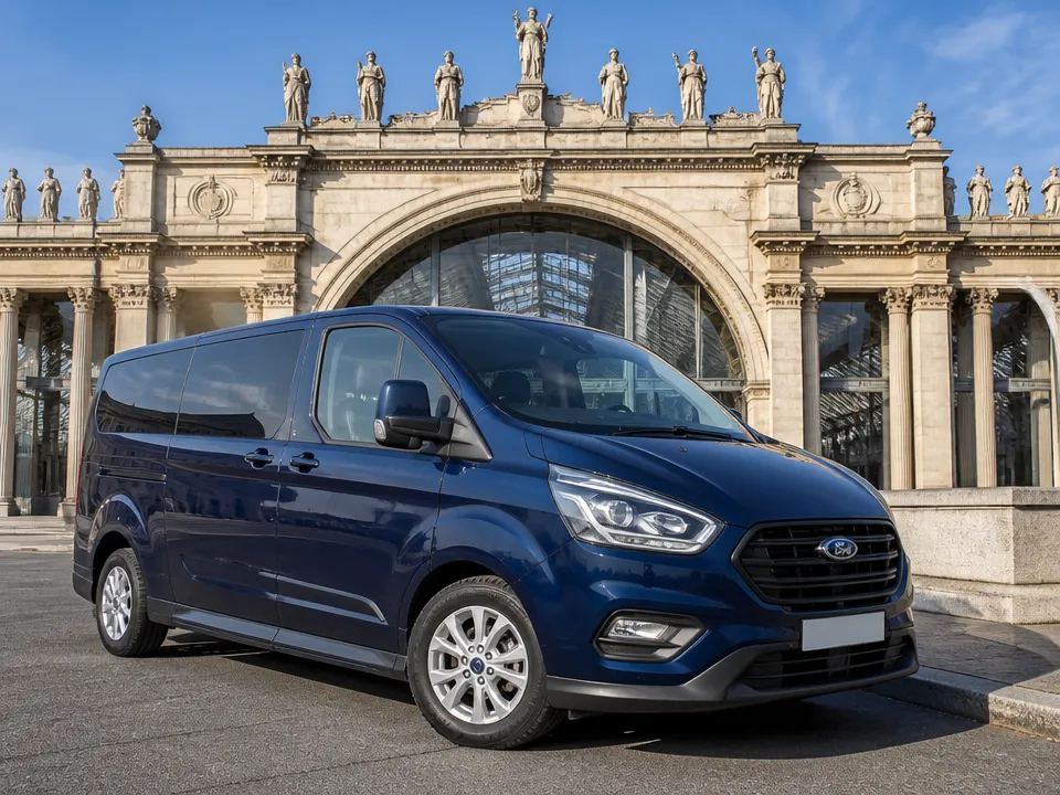 Ford Tourneo Custom — car rental in Paris