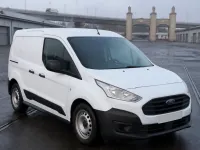 Ford Transit Connect — front