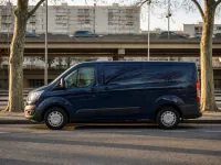 Ford Transit — side