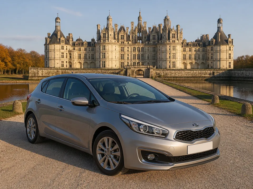 Kia Ceed — car rental in Paris