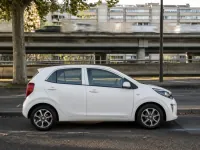 Kia Picanto — seitlich