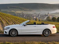 Mercedes-Benz C-Class Cabriolet — seitlich