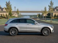Mercedes-Benz GLC — الجانب