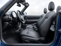 Mini Cooper Convertible — салон