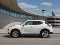 Nissan Juke — seitlich