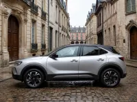 Opel Mokka Electric — الجانب