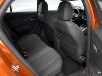 Peugeot 2008 — 内饰