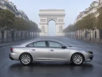 Peugeot 508 — الجانب