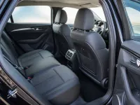 Peugeot 508 — المقصورة الداخلية