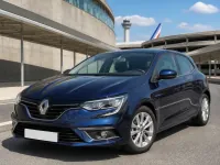 Renault Megane — front