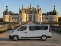 Renault Trafic Passenger — seitlich