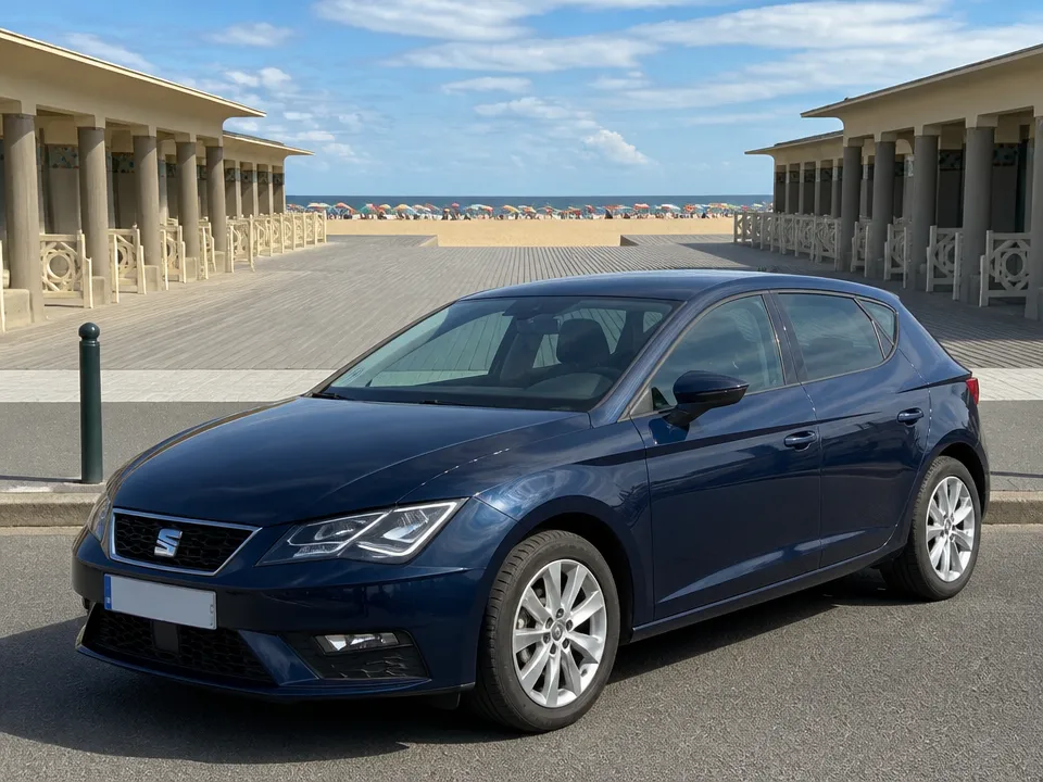 Seat Leon — car rental in Paris