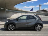 Toyota Aygo X — сбоку