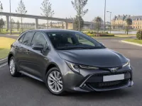 Toyota Corolla Hybrid — frontal