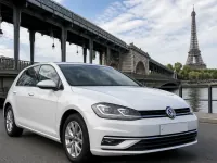 Volkswagen Golf — спереди