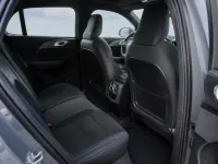 Volvo C40 Recharge — салон
