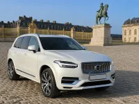 Volvo XC90 Hybrid — frontal