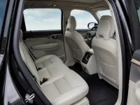 Volvo XC90 Hybrid — interior