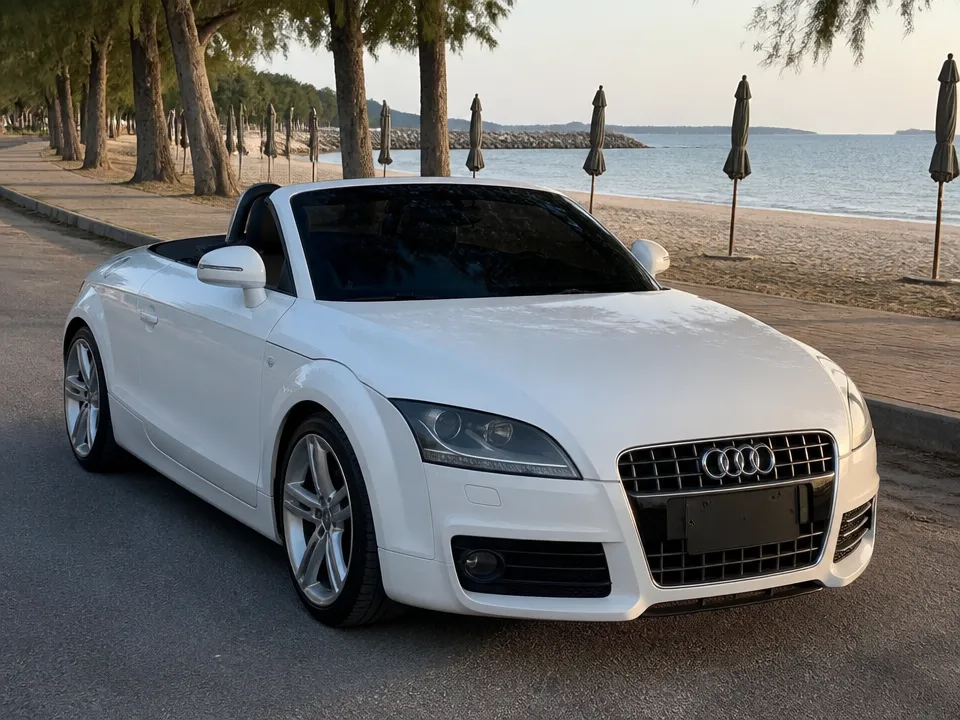Audi TT Roadster — รถเช่าพัทยา