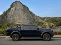Ford Ranger Raptor — ด้านข้าง