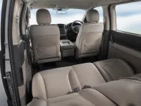 Hyundai H-1 — 실내