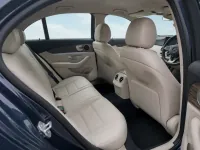Mercedes-Benz E-Class — 실내