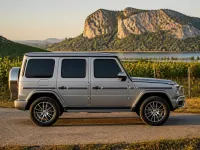 Mercedes-Benz G-Class — сбоку