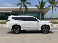 Mitsubishi Pajero Sport — पार्श्व
