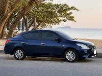 Nissan Almera — 측면