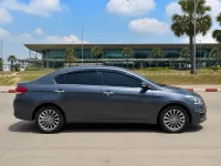Suzuki Ciaz — पार्श्व
