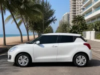 Suzuki Swift — 측면