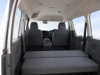 Toyota Commuter — 실내