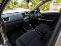 Honda Brio — салон