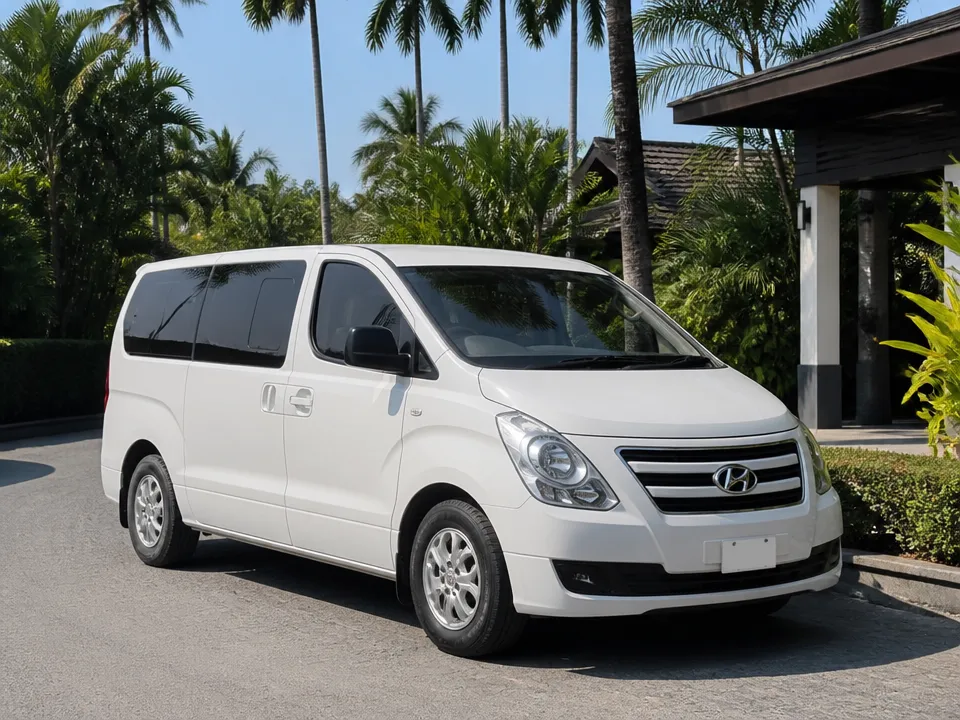 Hyundai H1 — car rental in Phuket