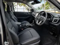 Isuzu D-Max V-Cross 4x4 — intérieur