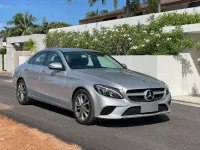 Mercedes-Benz C 220 d — спереди