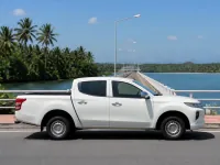 Mitsubishi Triton — side